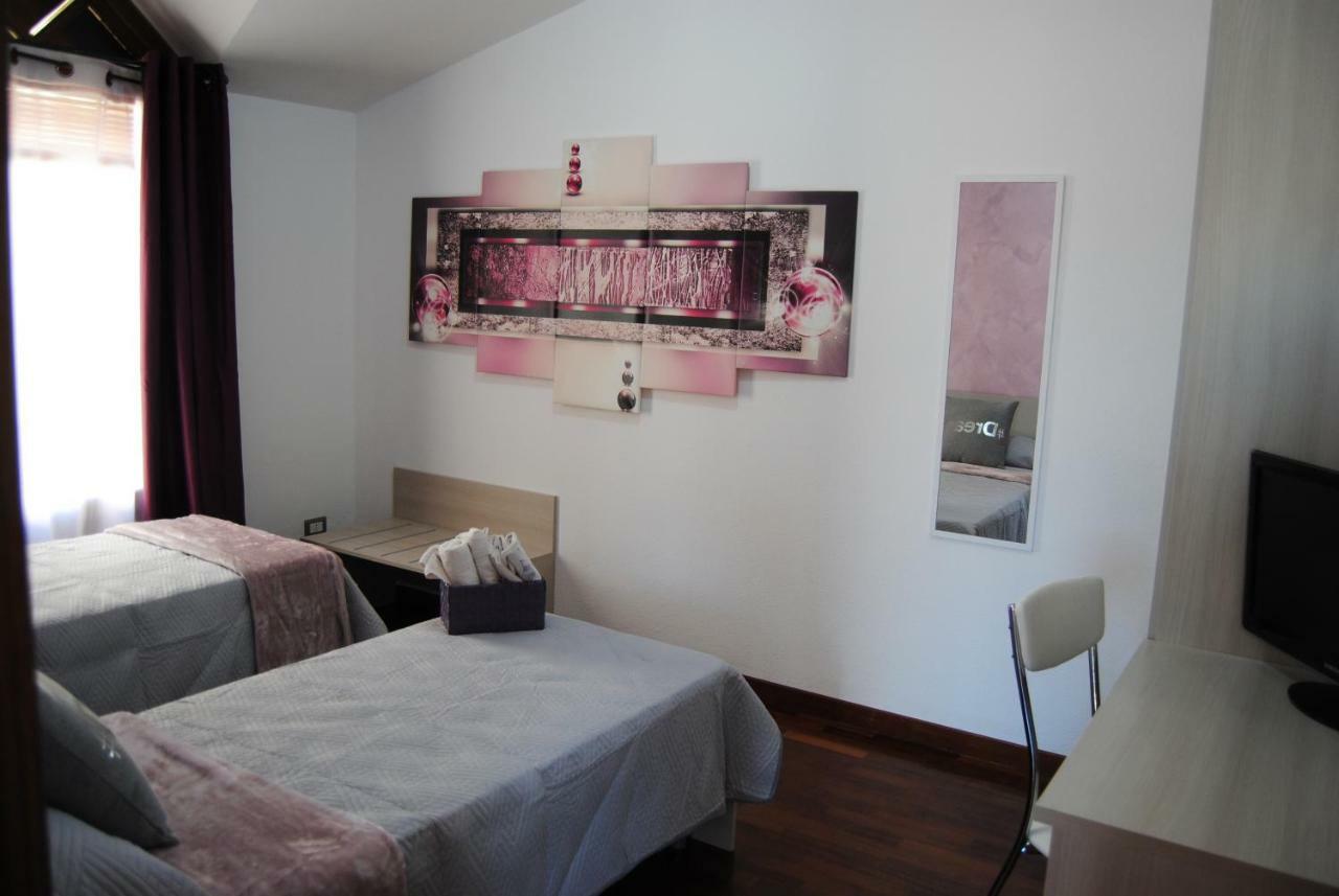 B&B Kenzia Olbia Bagian luar foto