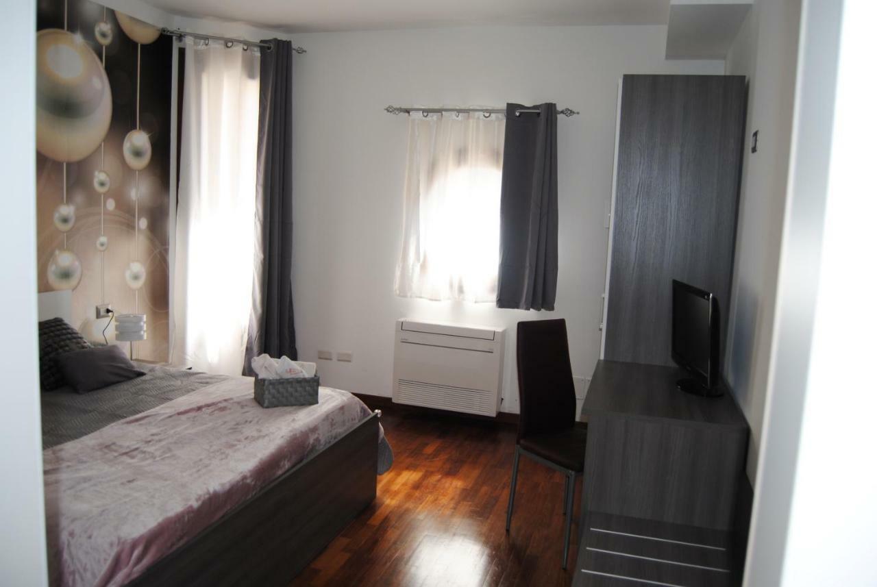B&B Kenzia Olbia Bagian luar foto